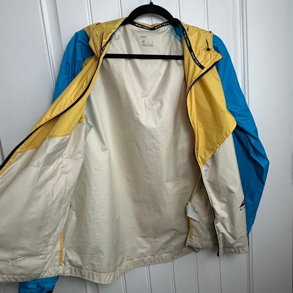 Nike Windrunner Solar Flare Trail Jacket Mens L Hooded Colorblock Windbreaker - Picture 9 of 16